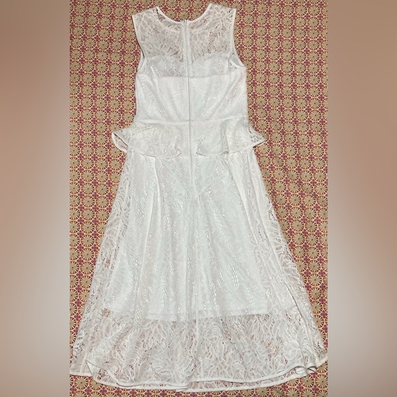 Lilly Pulitzer Nolea White Sleeveless Midi Dress with Peplum - Picture 3 of 16